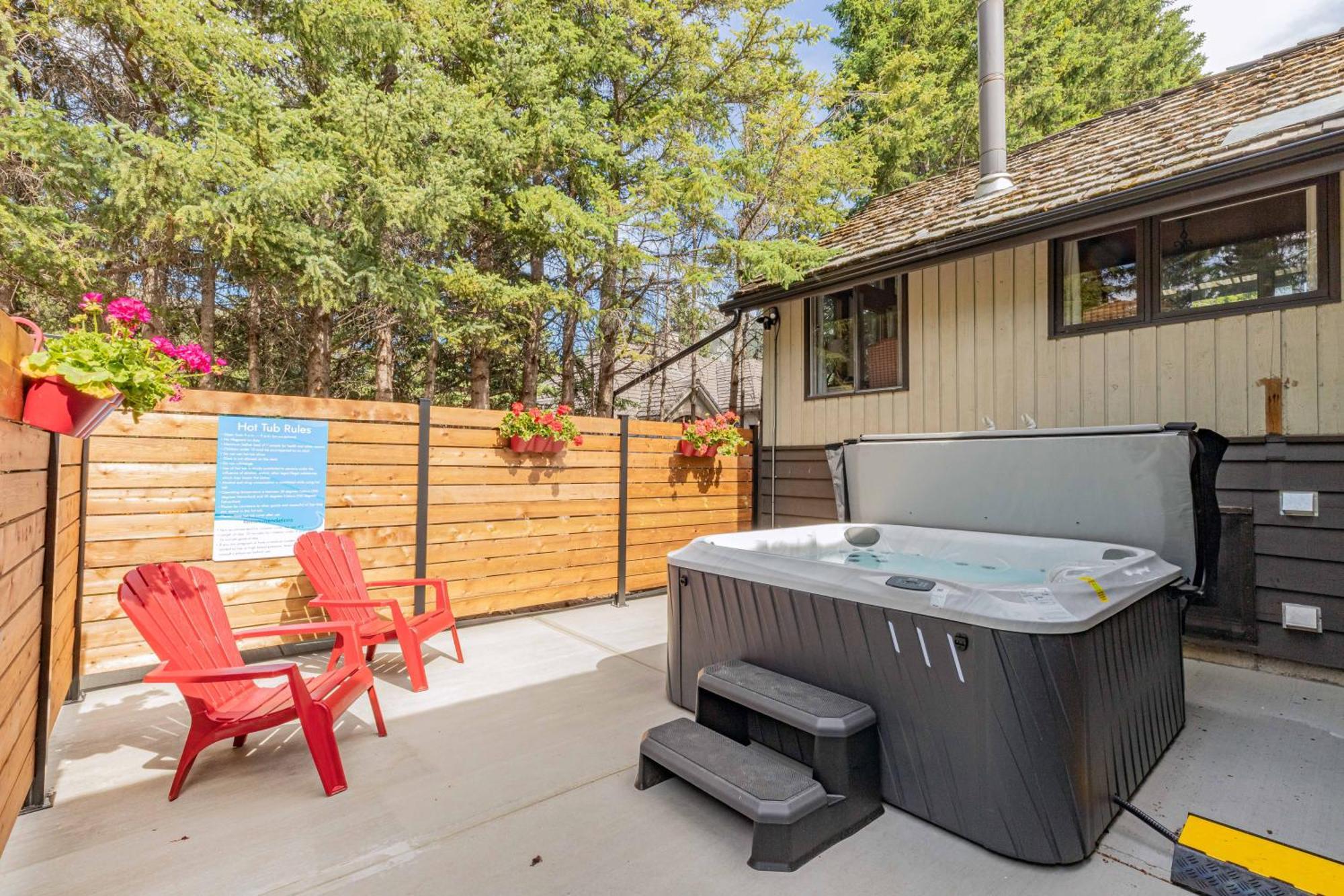 Elkhorn Lodge Vacation Rentals Banff Extérieur photo