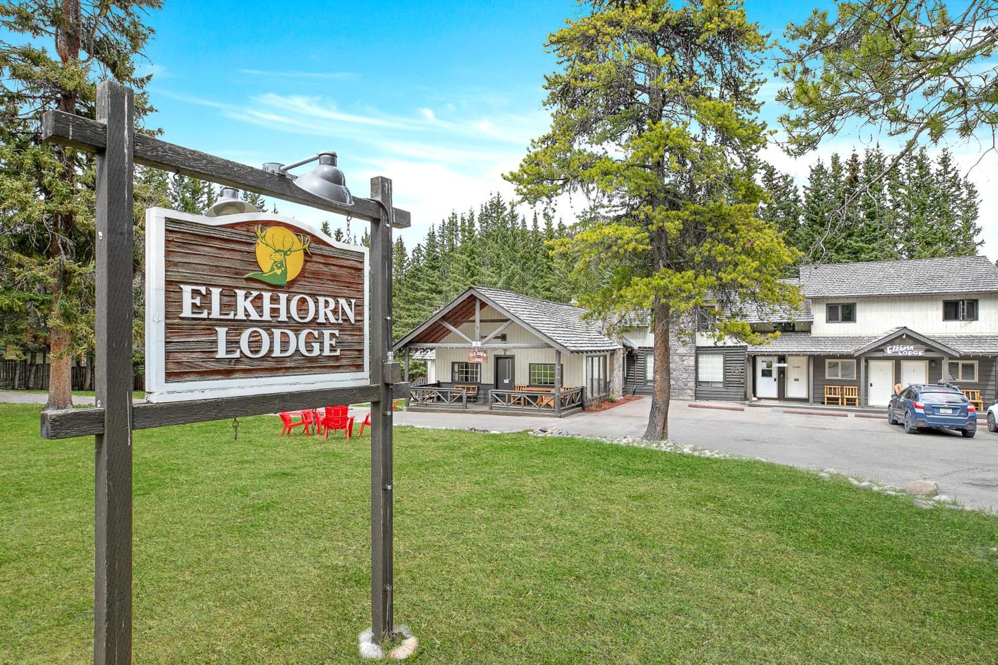 Elkhorn Lodge Vacation Rentals Banff Extérieur photo
