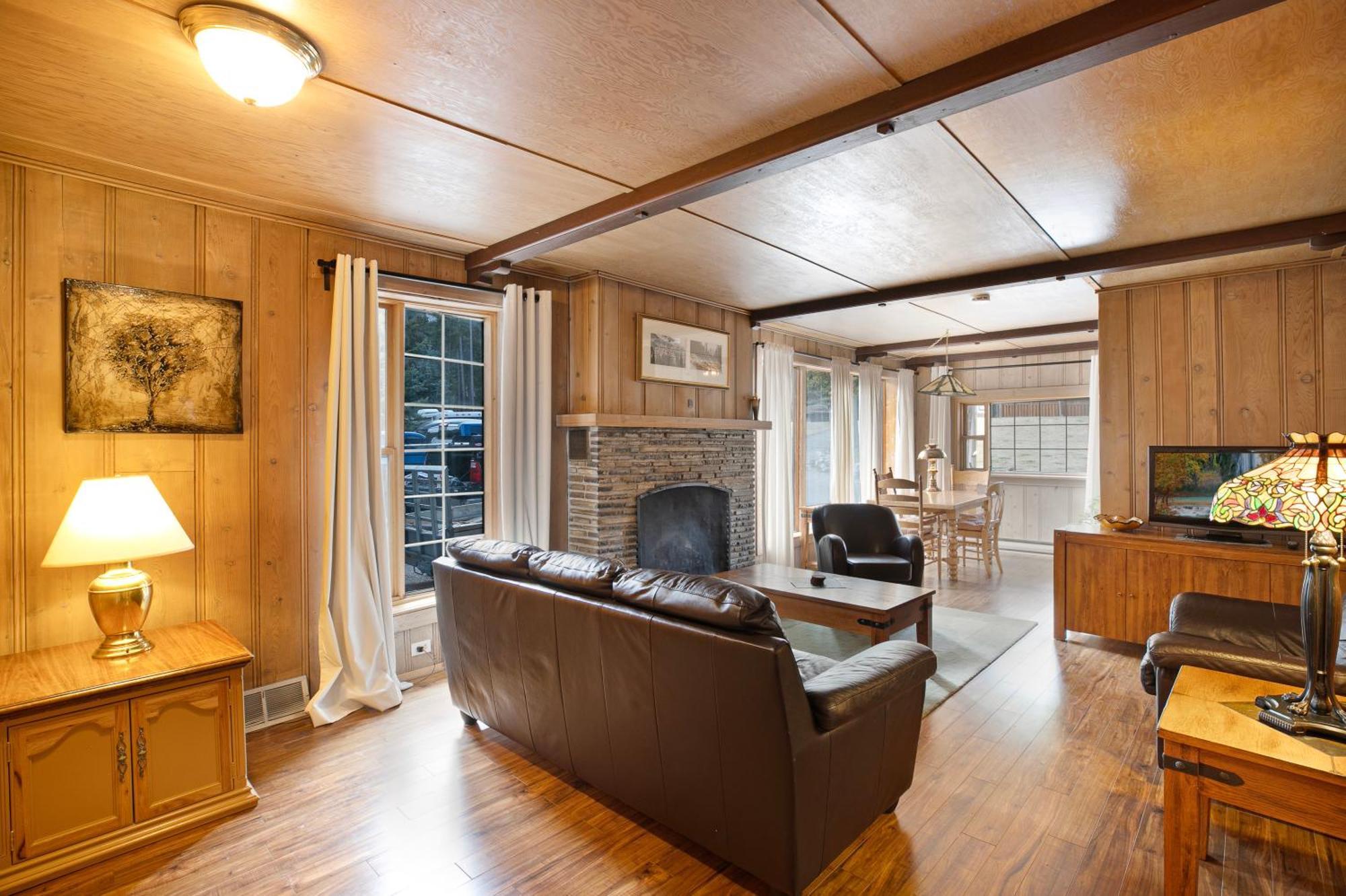Elkhorn Lodge Vacation Rentals Banff Extérieur photo