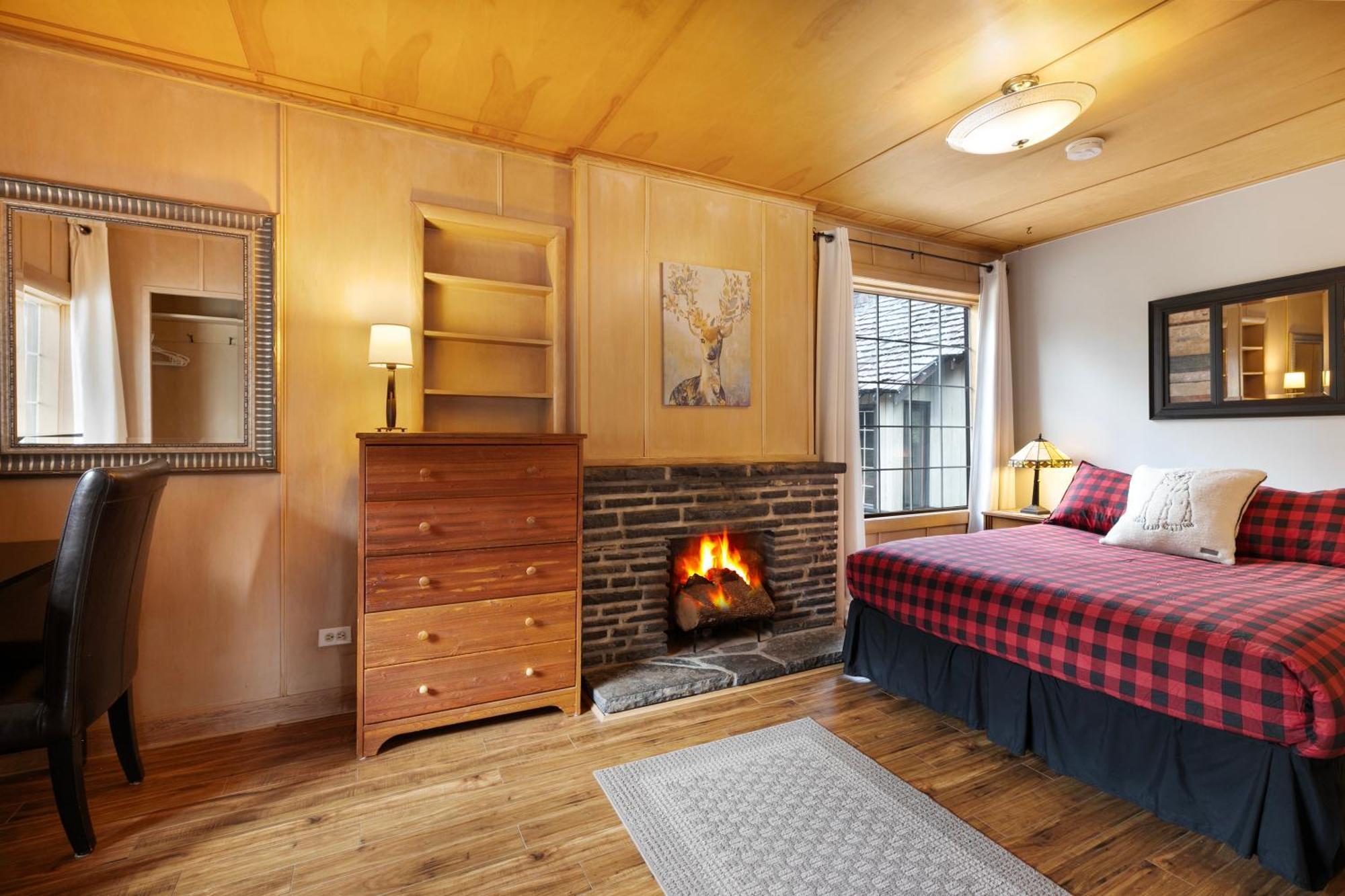 Elkhorn Lodge Vacation Rentals Banff Extérieur photo
