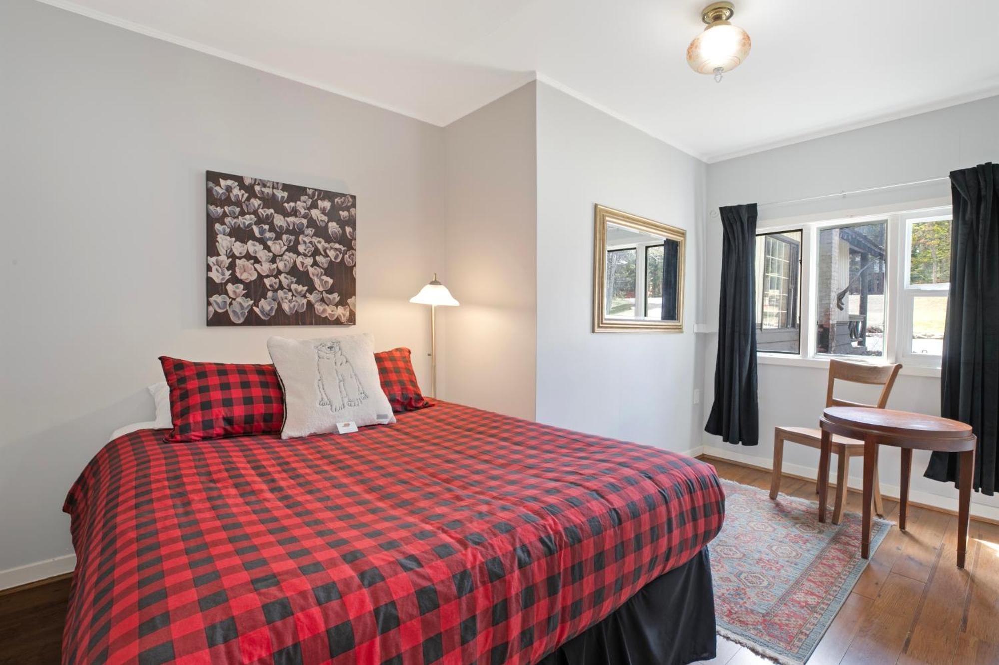 Elkhorn Lodge Vacation Rentals Banff Extérieur photo